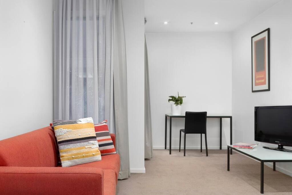 108 Astral Apartments Melbourne Zewnętrze zdjęcie